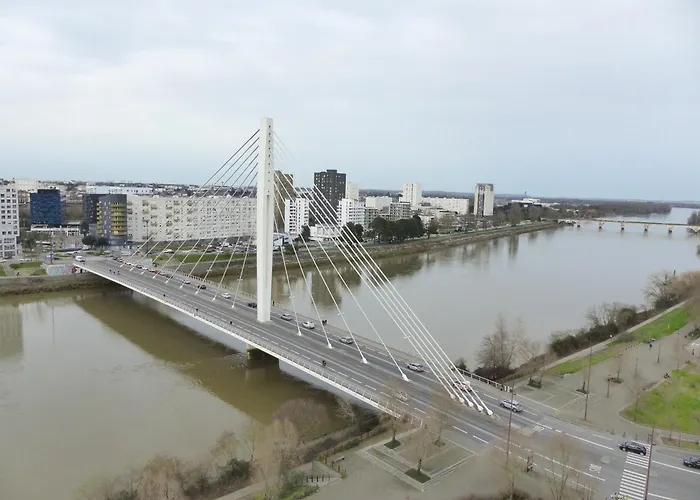 Appartamento Vulcain 4, 14ème, Ile De Nantes, Vue Exceptionnelle Avec Parking *